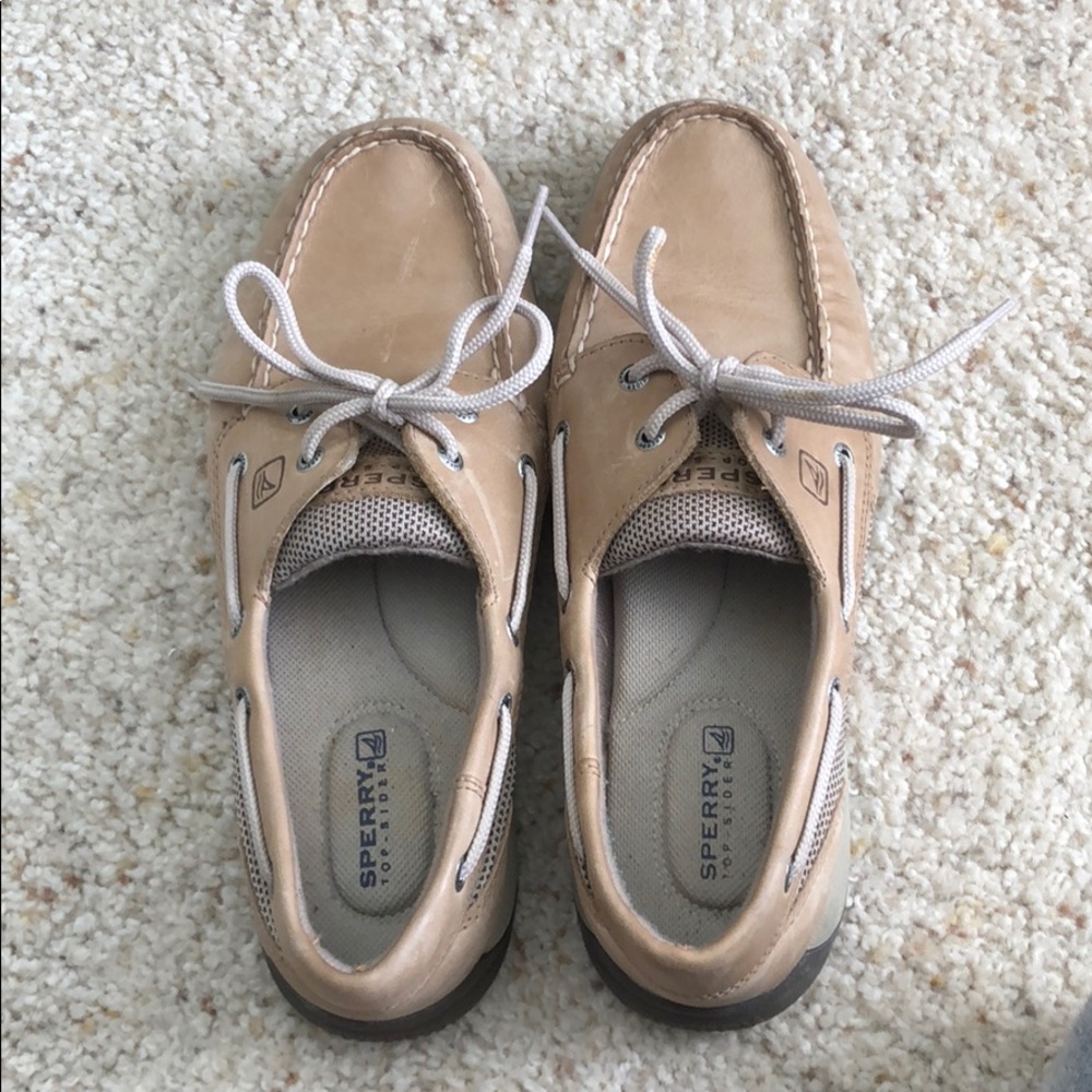 Sperry women’s size 8 never worn